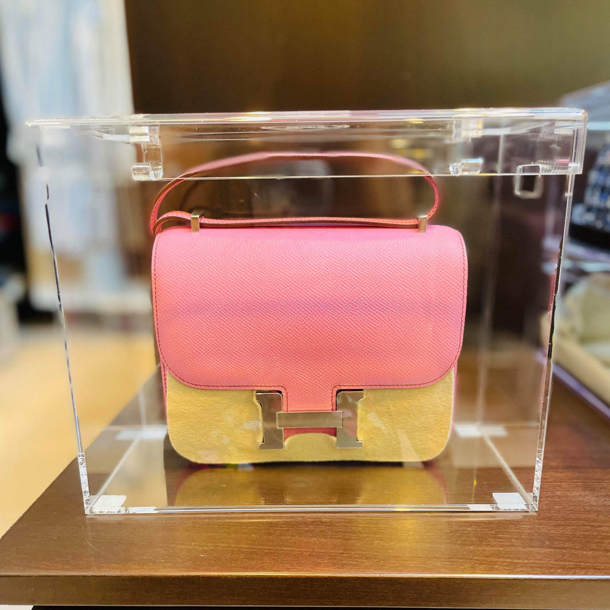 C Medium Display Case, Luxury Bag Display