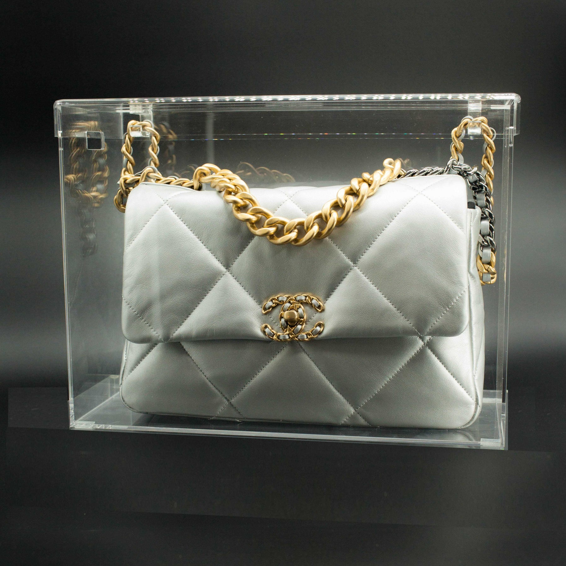 Best Designer Handbag Storage Solution-Luxury Bag Display
